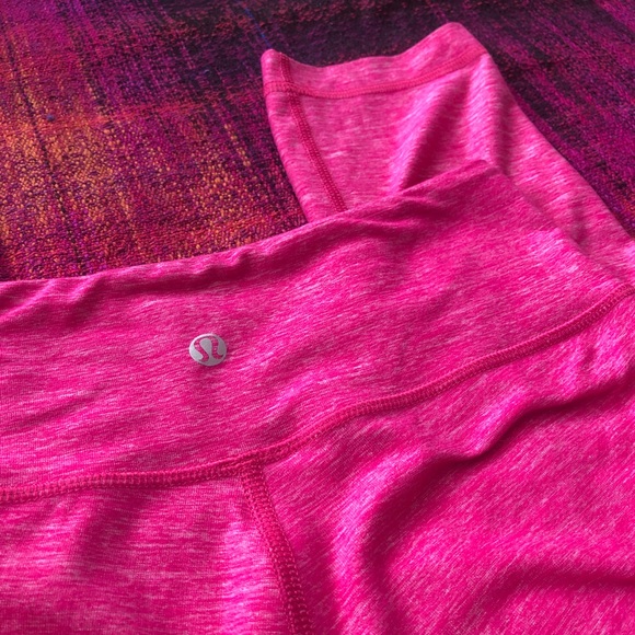 SOLD Lululemon Hot Pink Crop - Picture 1 of 3